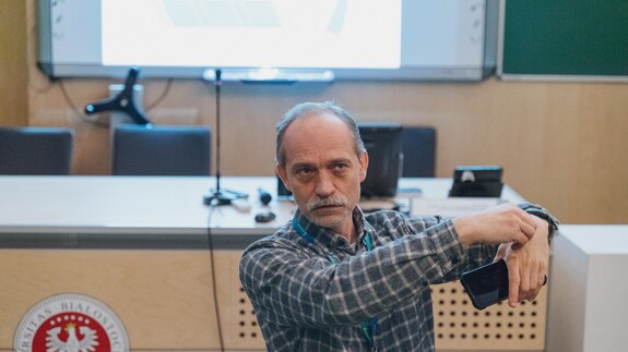 uczniowie szk&oacute;ł ponadpodstawowych na spotkaniach edukacyjnych w ramach akcji Studiuj z UwB