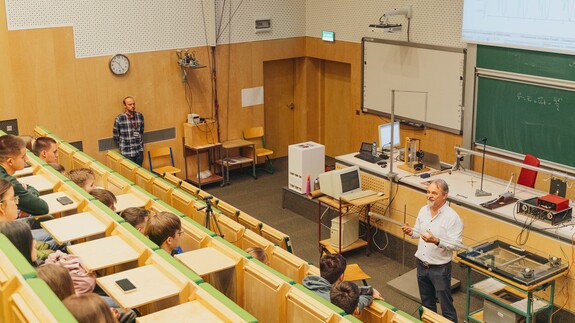 akcja Studiuj z UwB, uniwersytecka oferta edukacyjna skierowana do szkół ponadpodstawowych