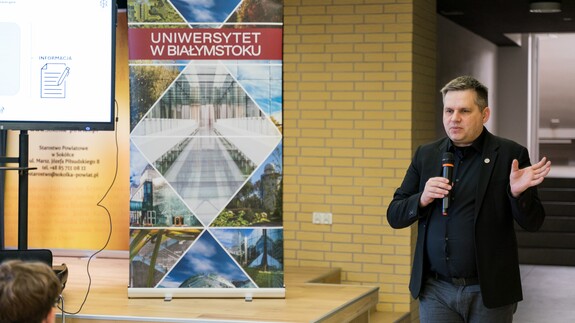 akcja spotkań edukacyjnych Studiuj z UwB w ZS w Sok&oacute;łce