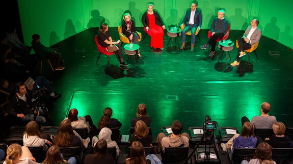 pokaz filmu i debata dla uczniów szkół średnich