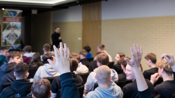 akcja spotkań edukacyjnych Studiuj z UwB w ZS w Sok&oacute;łce