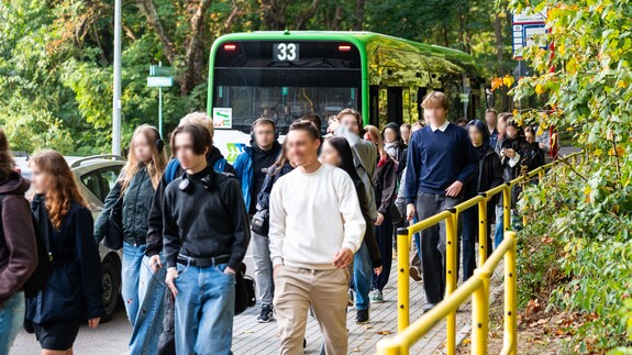 pierwsi studenci nowej linii 33