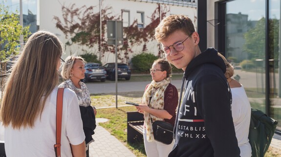 akcja Studiuj z UwB, uczniowie z Gimnazjum z Wilna w kampusie UwB