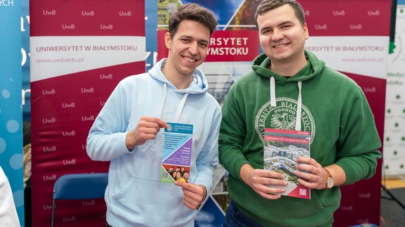 targi w II LO w Białymstoku