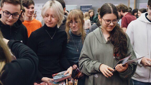 targi edukacyjne w II LO w Białymstoku