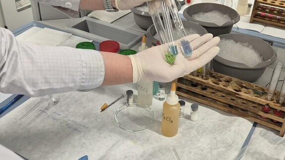 warsztaty chemiczne dla uczniów klas SP w Załukach