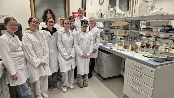 warsztaty chemiczne dla uczniów klas SP w Załukach