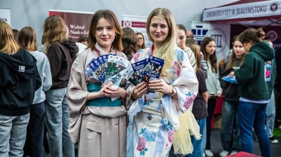 targi edukacyjne w II LO w Białymstoku
