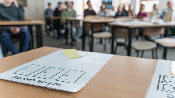 uczniowie I LO z Sokołowa Podlaskiego w kampusie w ramach akcji Studiuj z UwB