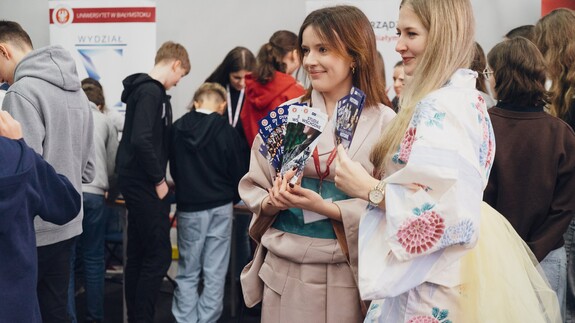 targi edukacyjne w II LO w Białymstoku
