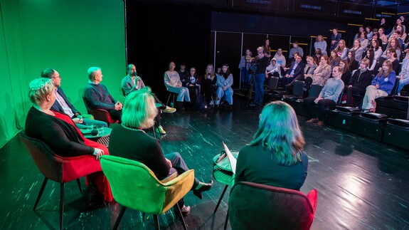 pokaz filmu i debata dla uczniów szkół średnich