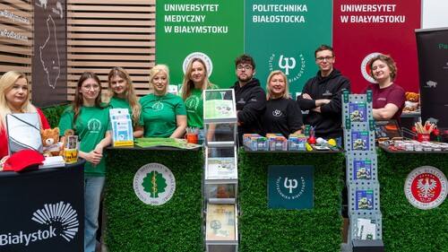 reprezentacja akcji Studiuj w Białymstoku. Studiuj w Podlaskiem podczas Salonu Maturzystów Perspektywy 2026