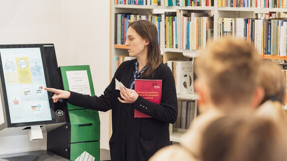 uczniowie Liceum w Olecku na zajęciach w kampusie UwB