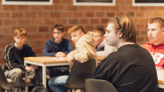 uczniowie Liceum w Olecku na zajęciach w kampusie UwB