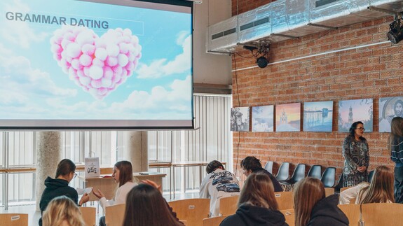 akcja Studiuj z UwB, uniwersytecka oferta edukacyjna skierowana do szk&oacute;ł ponadpodstawowych
