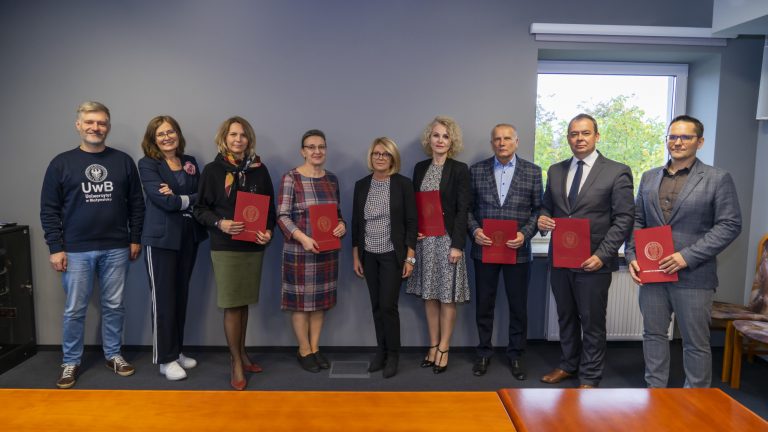 Nominacje do Rady Dyrektorów Szkół Średnich przy Uniwersytecie w Białymstoku wręczone